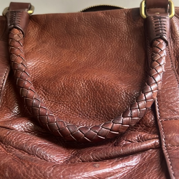The Sak Leather Shoulder Bag. - Picture 9 of 12